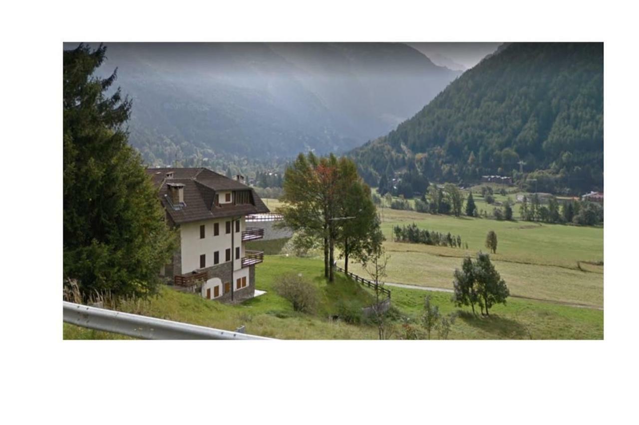 Apartamento Grande Casa Di Famiglia Temù Exterior foto